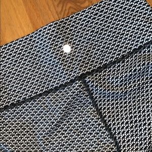 NWOT Lululemon Patterned Leggings